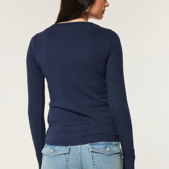 Hollister Ribbed Henley in Blue Long Sleeve Top - Picture 3 of 3
